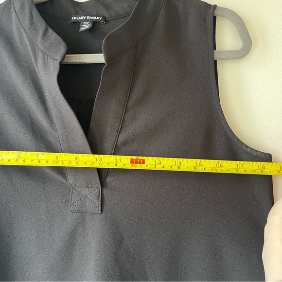 Hilary Radley Black Sleeveless tunic blouse size small split neck stretch office - Picture 7 of 11